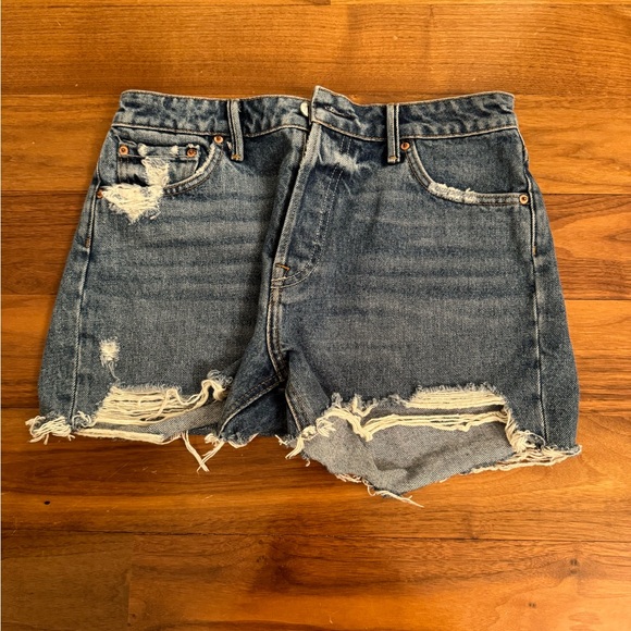 GRLFRND Helena High Rise Cut Off Short - Picture 2 of 5